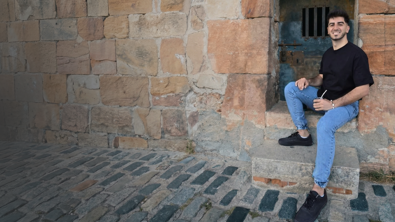 Lucas - Consultor de Negocios y Marketing